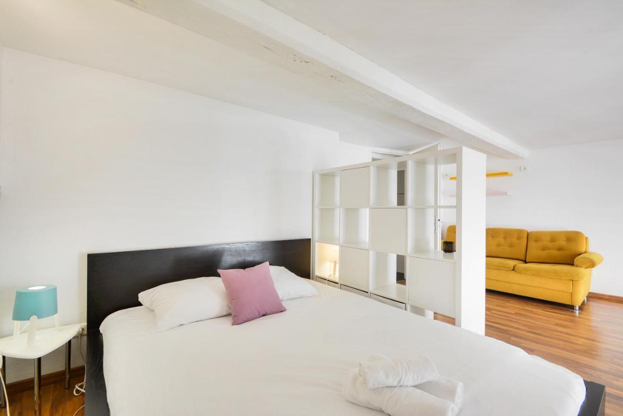 Ideal Pros Et Tourisme - Le Loft De Guise Avec Parking Prive Apartment Nancy Exterior photo
