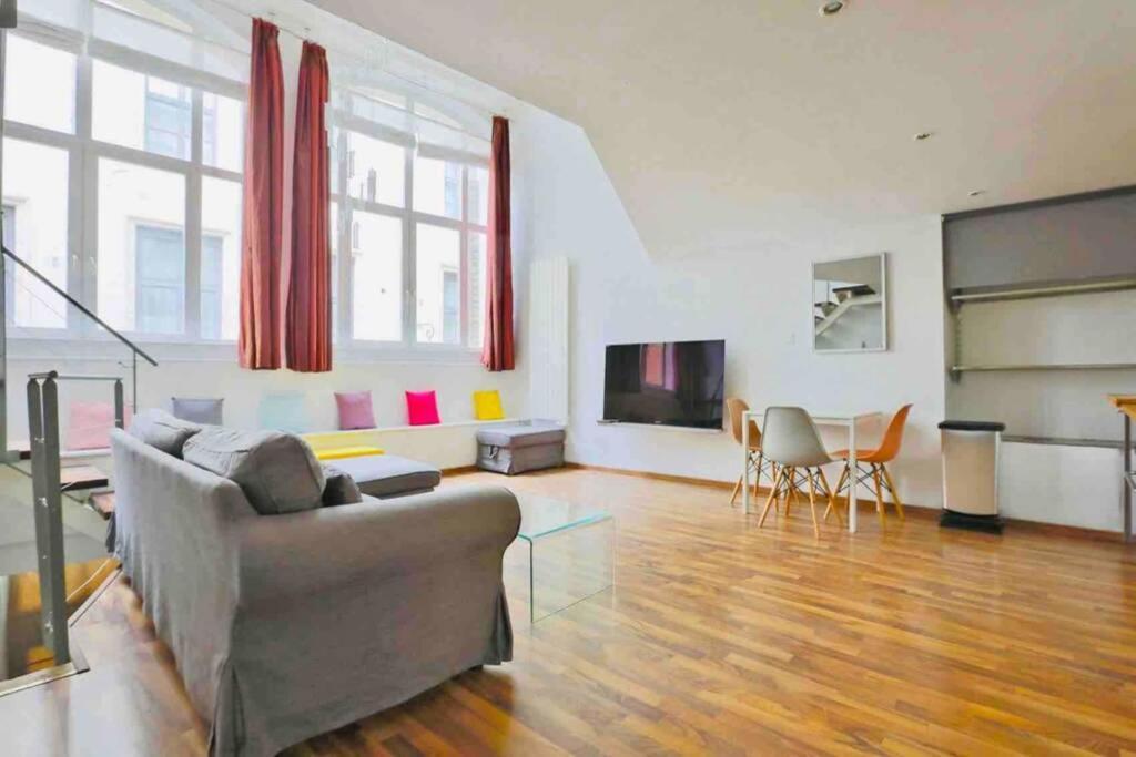Ideal Pros Et Tourisme - Le Loft De Guise Avec Parking Prive Apartment Nancy Exterior photo